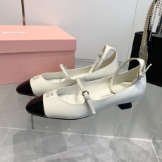 Miu Miu Sandals